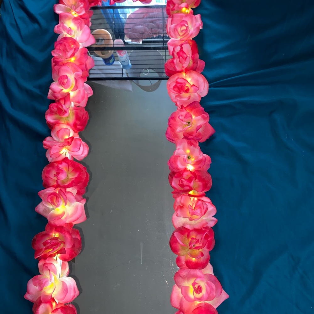 Paradise Floral Mirror (with lights)